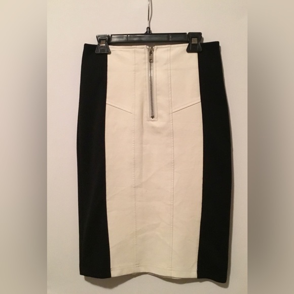 GRACIA Black and Cream Faux Leather Pencil Skirt - Picture 4 of 5